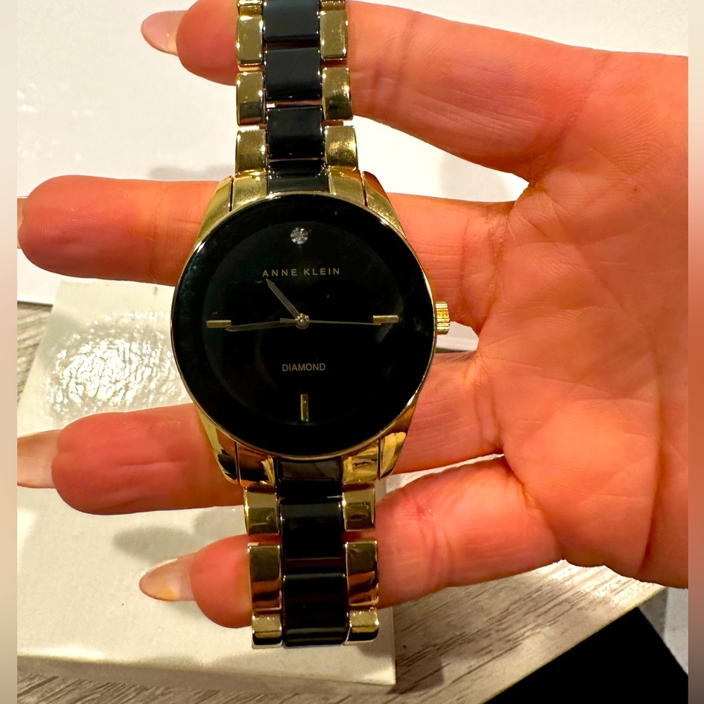 Anne Klein Black & Gold Pre-Owned Watch